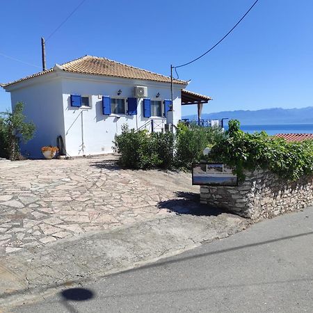 Villa Panorama Michalis Haikos Two Minutes Walk To The Beach Peroulia Kómboi Esterno foto